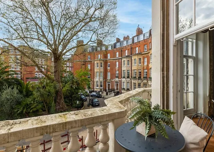 Luxury 2-Bedroom Flat In Knightsbridge By Landin