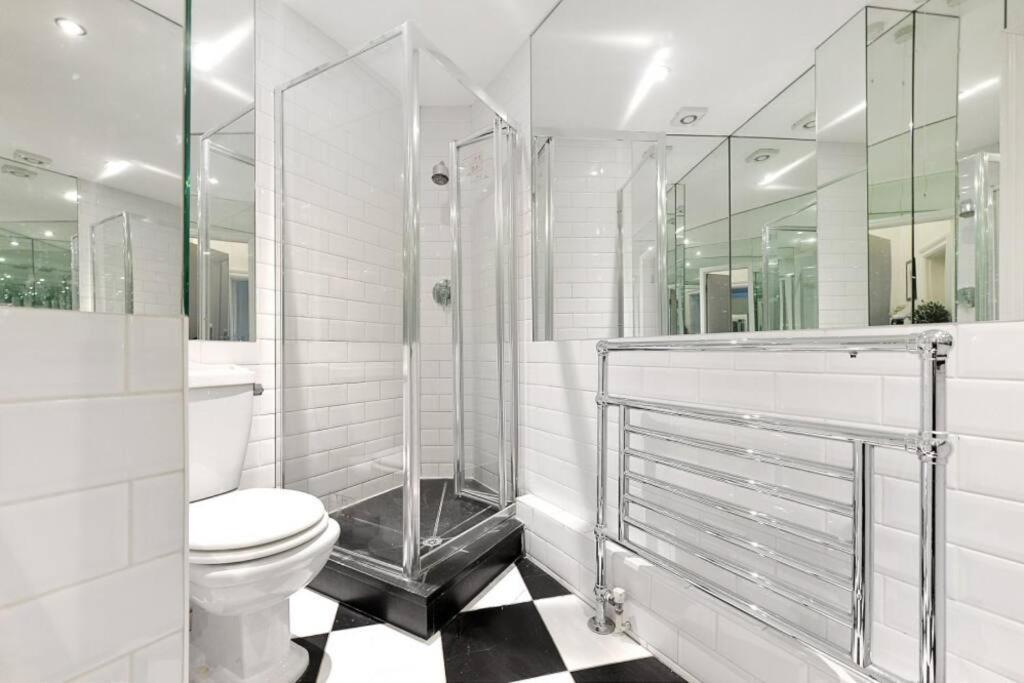 Appartamento Luxury 2-bedroom Flat In Knightsbridge By Landin *